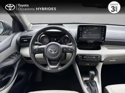 Photo 7 Toyota Yaris  116h Iconic 5p