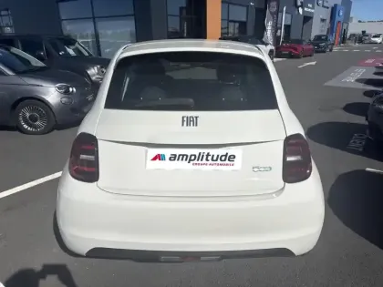 Photo 5 Fiat 500  e 95ch Action Plus