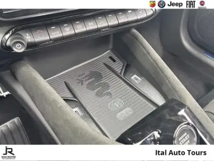 Photo 13 Alfa Romeo Junior  Elettrica 280ch 54kWh Veloce Prime CEE de 3600? déduite