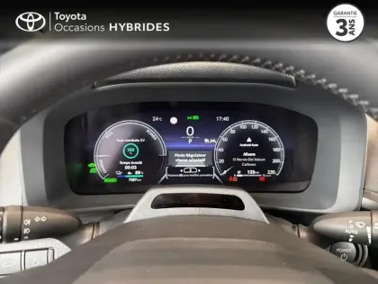 Photo 13 Toyota C-HR  2.0 Hybride Rechargeable 225ch Graphic MY26