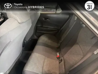 Photo 11 Toyota C-HR  2.0 Hybride Rechargeable 225ch Graphic MY26