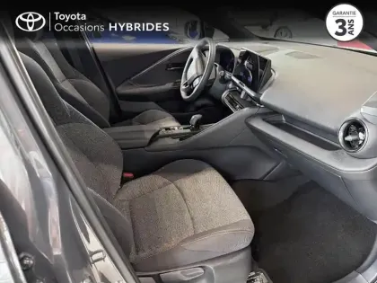 Photo 5 Toyota C-HR  2.0 Hybride Rechargeable 225ch Graphic MY26