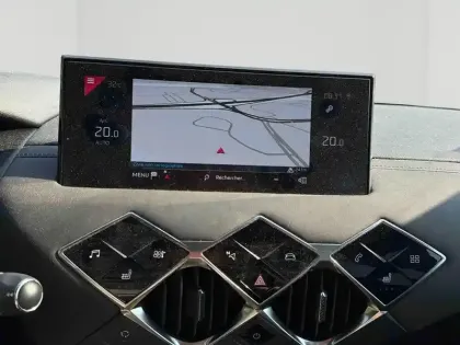 Photo 13 DS DS 3  Crossback PureTech 130ch Performance Line Automatique