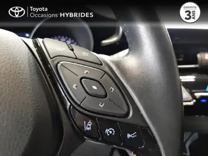 Photo 12 Toyota C-HR  1.8 Hybride 122ch Design E-CVT