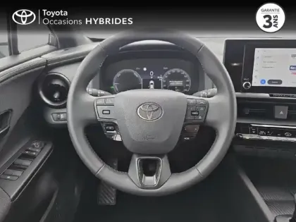 Photo 8 Toyota C-HR  1.8 Hybride 140ch Dynamic NG23