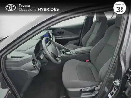 Photo 10 Toyota C-HR  1.8 Hybride 140ch Dynamic NG23