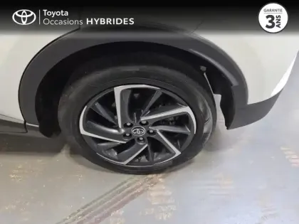 Photo 5 Toyota C-HR  2.0 Hybride 184ch Design Ultimate E-CVT