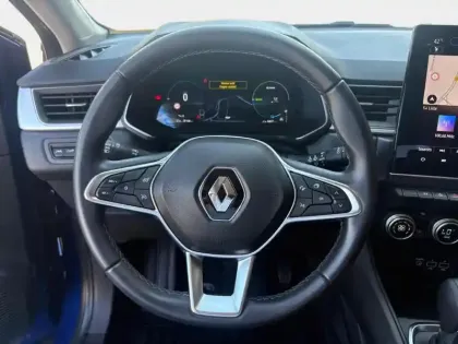 Photo 14 Renault Captur  1.6 E-Tech hybride 145ch Techno Fast Track