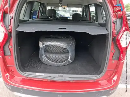 Photo 13 Dacia Lodgy  1.5 Blue dCi 115ch Stepway 5 places - 20