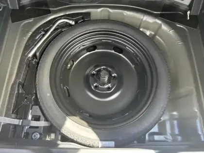 Photo 14 Volkswagen T-roc  1.5 eTSI 116ch Style DSG7