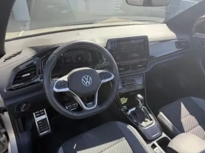 Photo 5 Volkswagen T-roc  Cabriolet 1.5 TSI Evo2 150ch R-Line DSG7