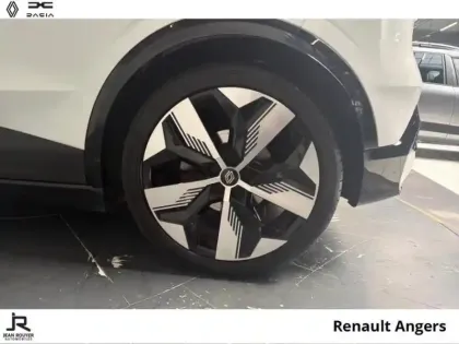 Photo 7 Renault Megane  E-Tech Electric EV60 220ch Techno optimum charge -B