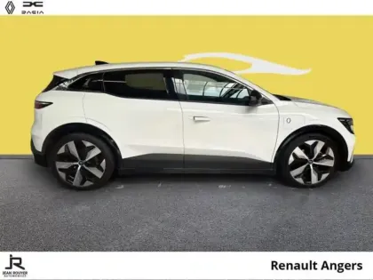 Photo 13 Renault Megane  E-Tech Electric EV60 220ch Techno optimum charge -B