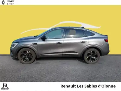 Photo 9 Renault Arkana  1.6 E-Tech hybride 145ch Engineered -22
