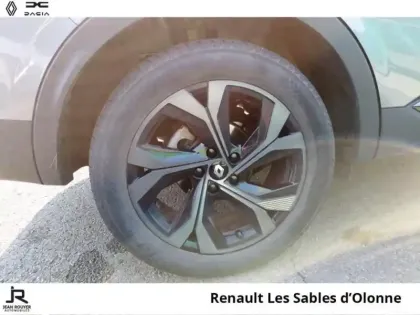 Photo 7 Renault Arkana  1.6 E-Tech hybride 145ch Engineered -22