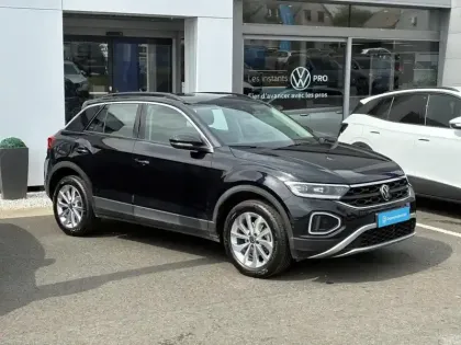 Photo 16 Volkswagen T-roc  1.5 TSI EVO 150ch Life Plus DSG7