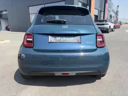 Photo 5 Fiat 500 C e 118ch Pack Style MY23