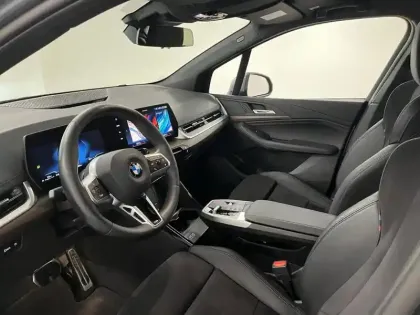 Photo 7 BMW Serie 2 Série 2 ActiveTourer 218d 150ch M Sport DKG7