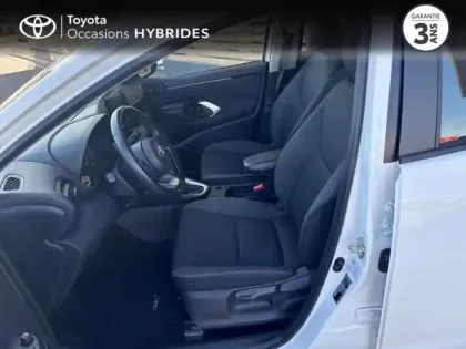 Photo 10 Toyota Yaris  116h Dynamic 5p MC24