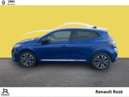 Photo 9 Renault Clio  1.6 E-Tech 145ch full hybrid Techno - 24