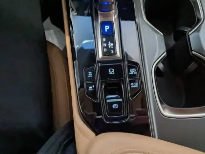 Photo 5 Lexus Nx  450h+ Luxe 4WD