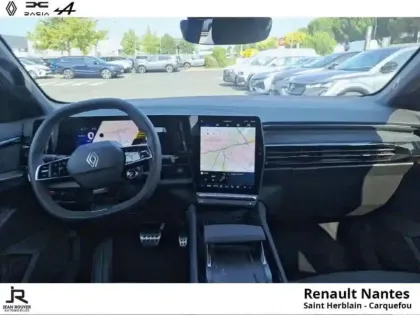 Photo 9 Renault Espace  1.2 E-Tech full hybrid 200ch esprit Alpine 7 places - 26