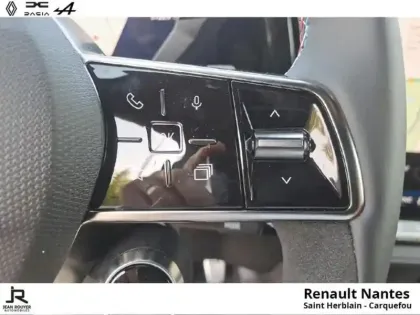 Photo 13 Renault Espace  1.2 E-Tech full hybrid 200ch esprit Alpine 7 places - 26