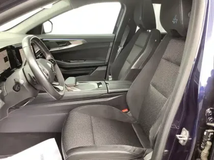 Photo 10 Renault Espace VI E-Tech hybrid 200 esprit Alpine