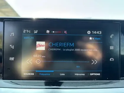 Photo 18 Peugeot 2008  PureTech 100 S&S BVM6