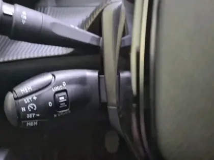 Photo 46 Peugeot 2008  PureTech 100 S&S BVM6