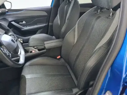 Photo 38 Peugeot 308  BlueHDi 130ch S&S BVM6