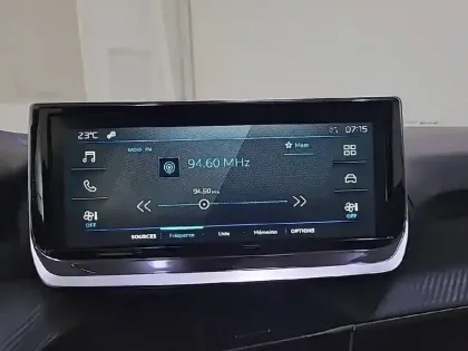 Photo 40 Peugeot 208  100 S&S BVM6