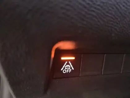 Photo 51 Peugeot 208  Electrique 50 kWh 136ch
