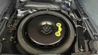 Photo 13 Volvo V60  Micro hybride essence B4 197 ch DCT7