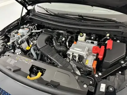 Photo 26 Renault Rafale  E-Tech full hybrid 200 ch