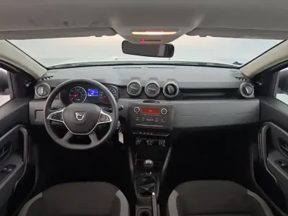 Photo 60 Dacia Duster  Blue dCi 115 4x2