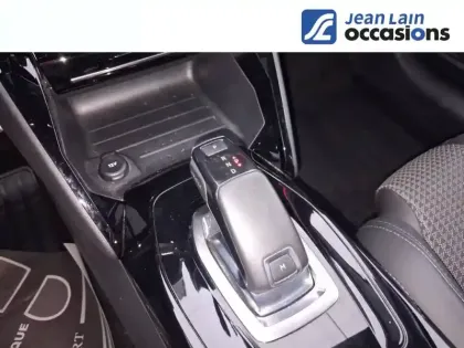 Photo 12 Peugeot 208  PureTech 130 S&S EAT8