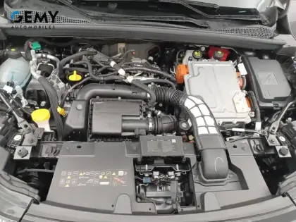 Photo 11 Renault Symbioz  E-Tech full hybrid 160 ch