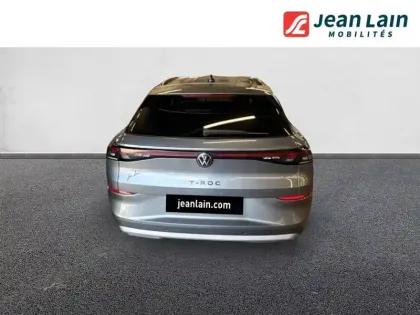 Photo 5 Volkswagen T-roc  1.5 eTSI Hybrid 150 ch DSG7