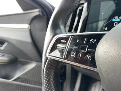 Photo 23 Renault Megane  E-Tech EV60 220 ch optimum charge