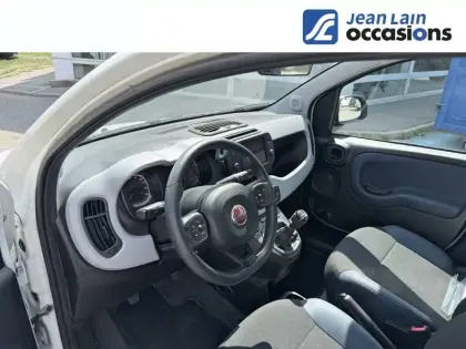 Photo 10 Fiat Panda City Cross 1.0 70 ch Hybride BSG S/S