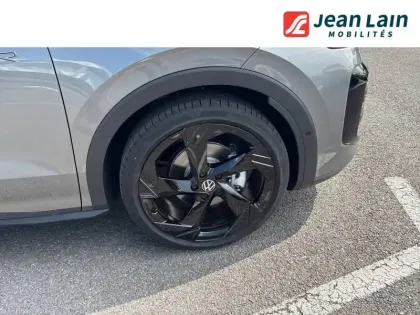 Photo 8 Volkswagen T-roc  1.5 eTSI EVO2 Hybrid 150 ch DSG7
