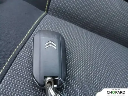 Photo 12 Citroën C3  SOCIETE BLUEHDI 100 S&S BVM6