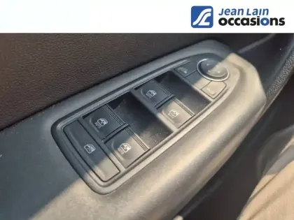 Photo 18 Renault Captur  E-Tech 145 - 21