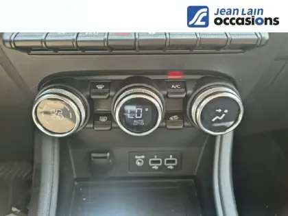 Photo 13 Renault Captur  E-Tech 145 - 21