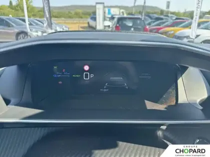 Photo 16 Peugeot 2008  Electrique 54 kWh 156 ch