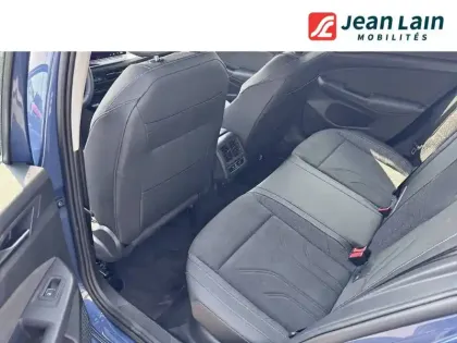 Photo 16 Volkswagen Golf  1.5 eTSI EVO2 150 DSG7