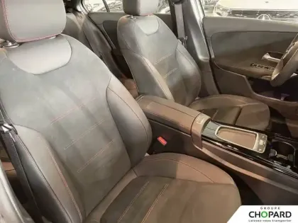 Photo 10 Mercedes Classe A  180 7G-DCT