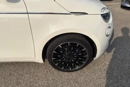 Photo 13 Fiat 500  e 118 ch