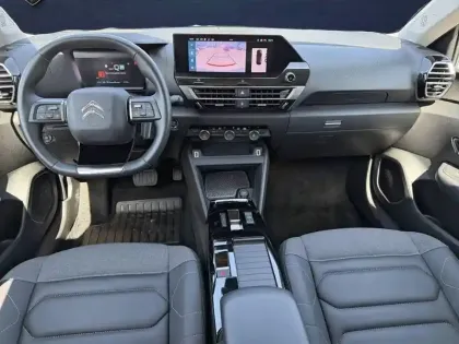 Photo 12 Citroën C4 e- 136 ch Automatique